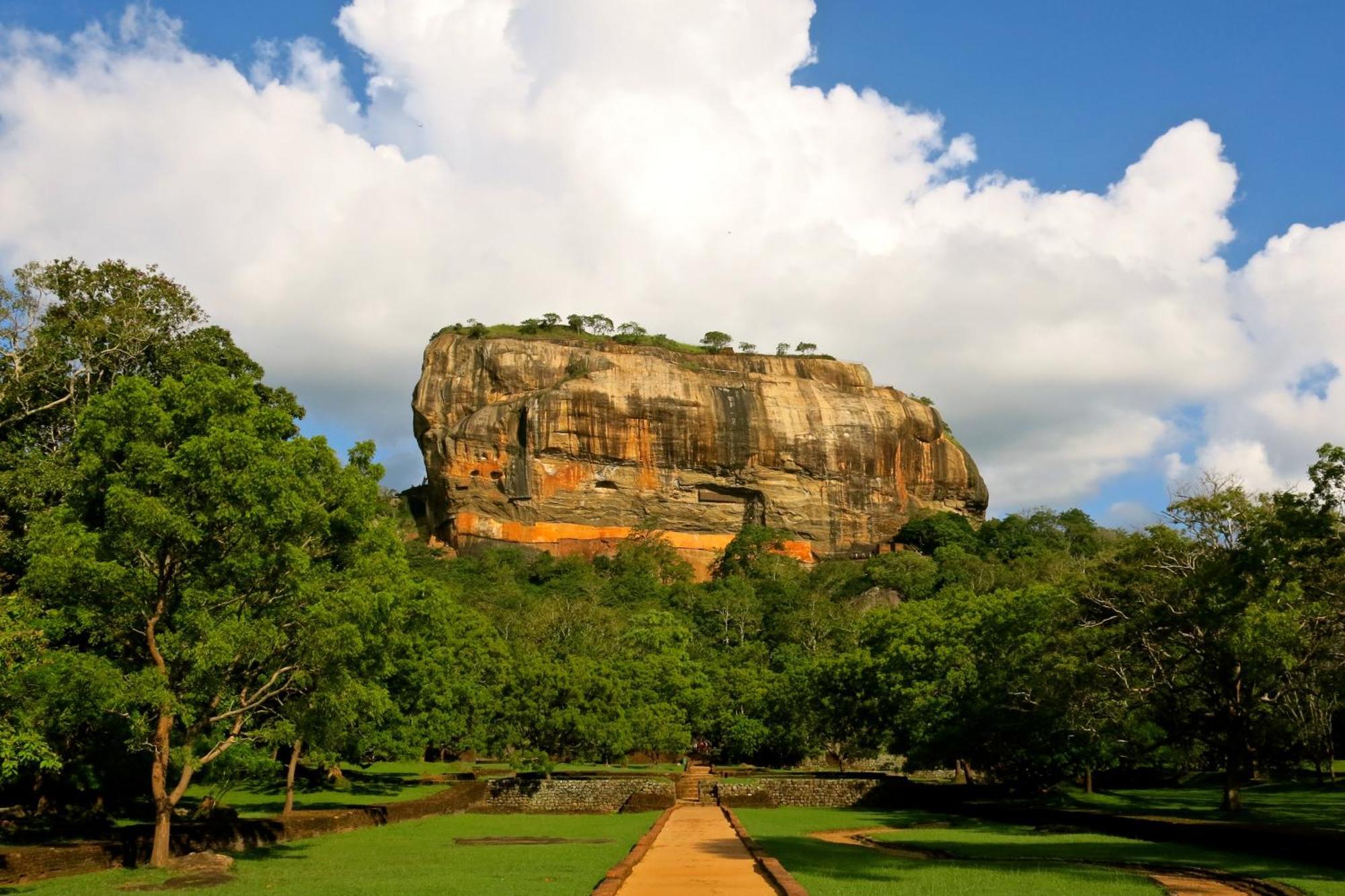 Kassapa Home Stay Sigiriya Exteriör bild