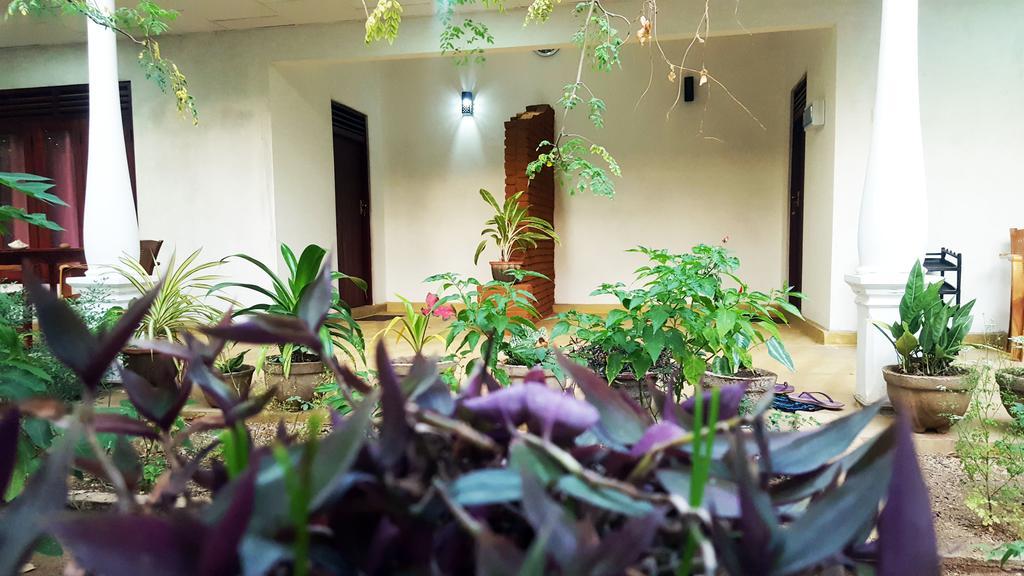 Kassapa Home Stay Sigiriya Exteriör bild